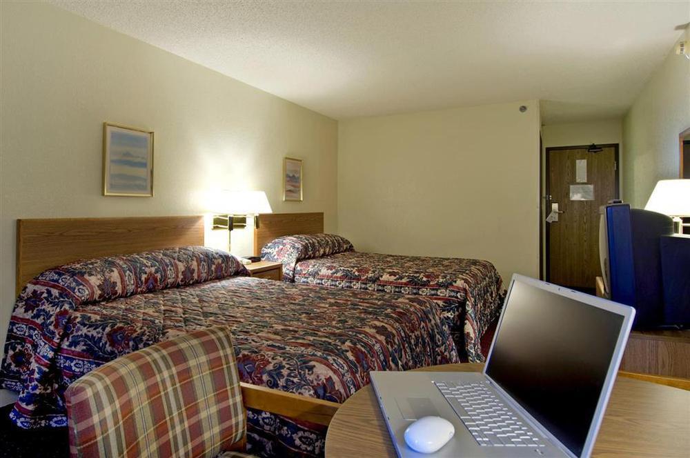 Quality Inn Streetsboro Quarto foto